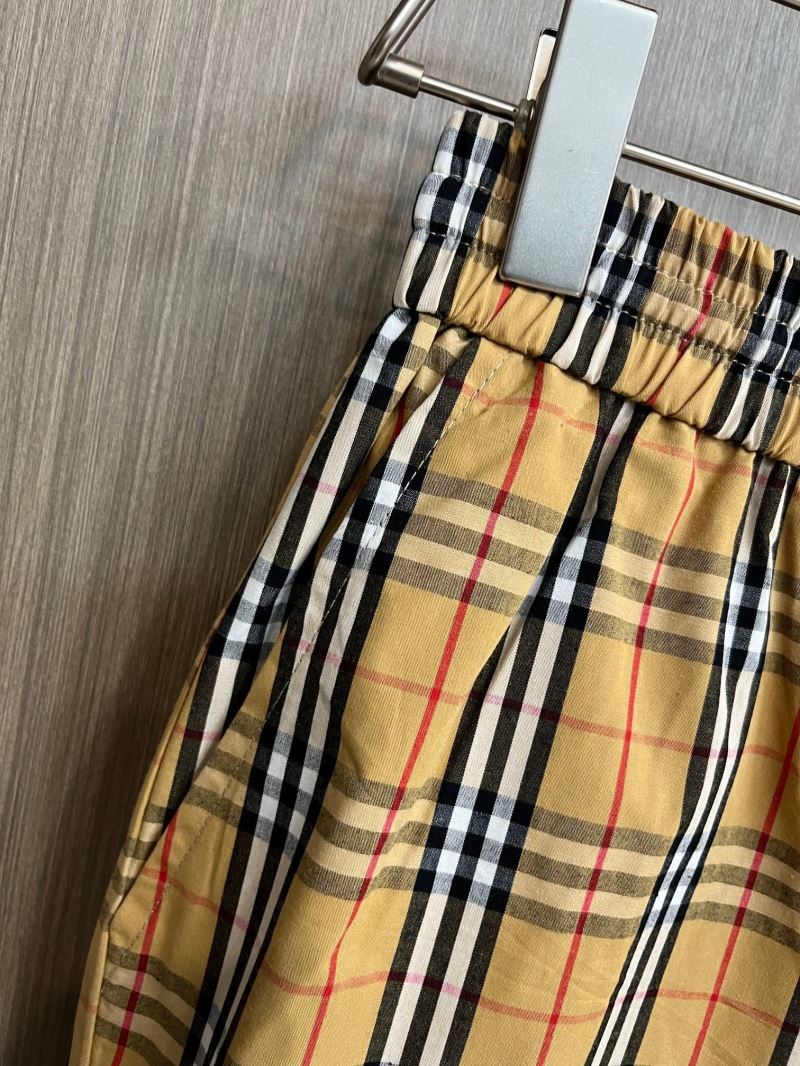 Burberry Short Pants